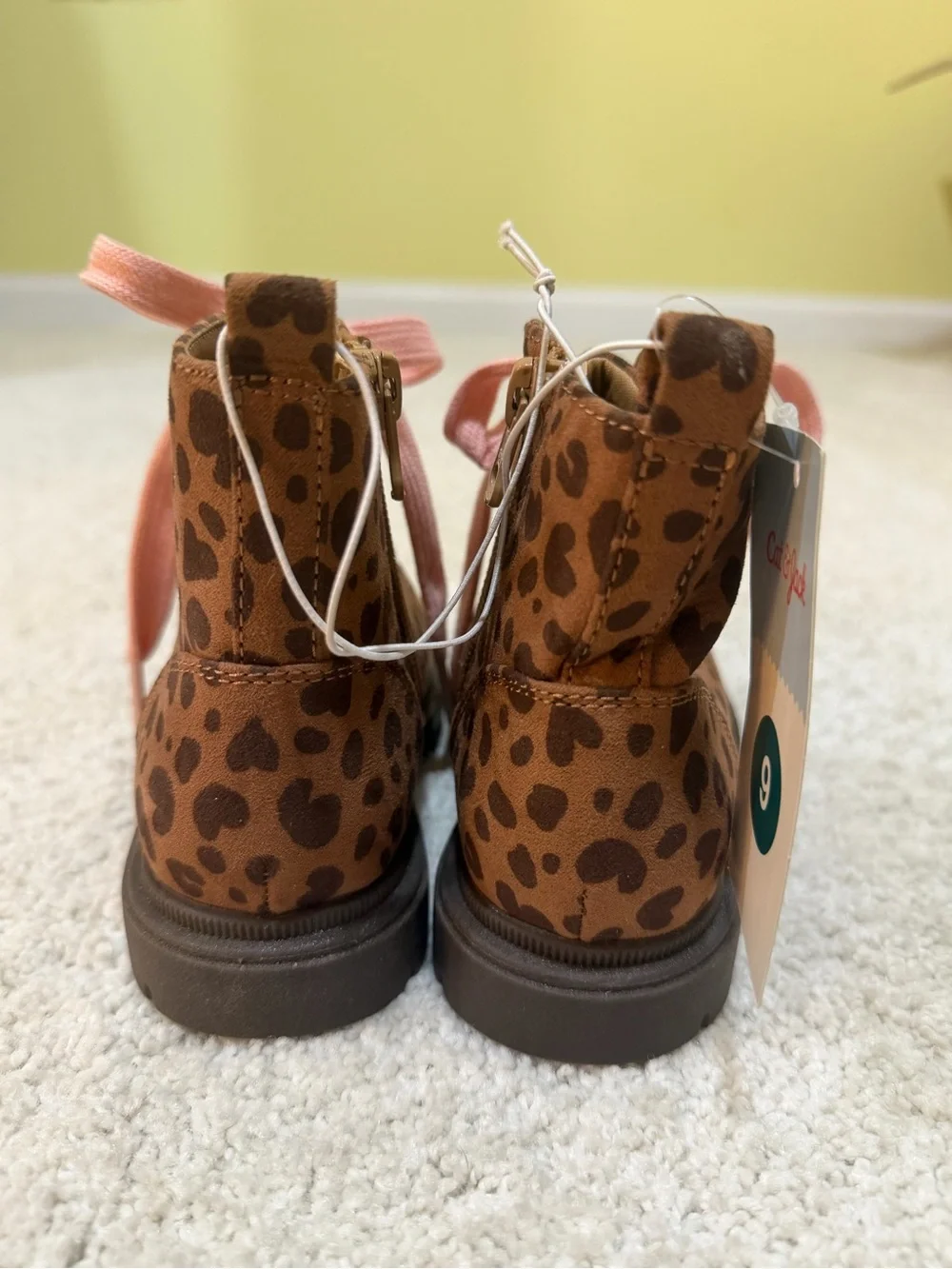 ✨BRAND NEW✨ Cat & Jack Girls' Brown Leopard Ankle Boots with Pink Laces - Size 9